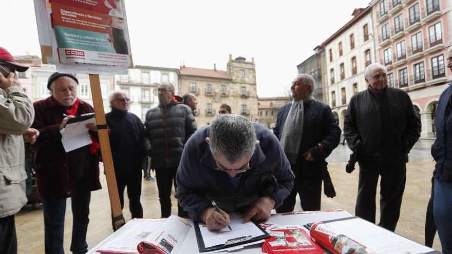 firmas para blindar las prestaciones.