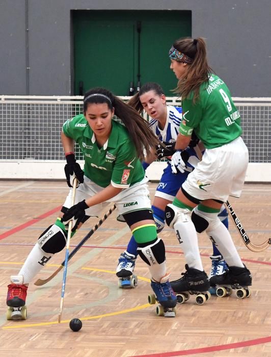 El Liceo femenino cae 0-5 ante el Voltregá