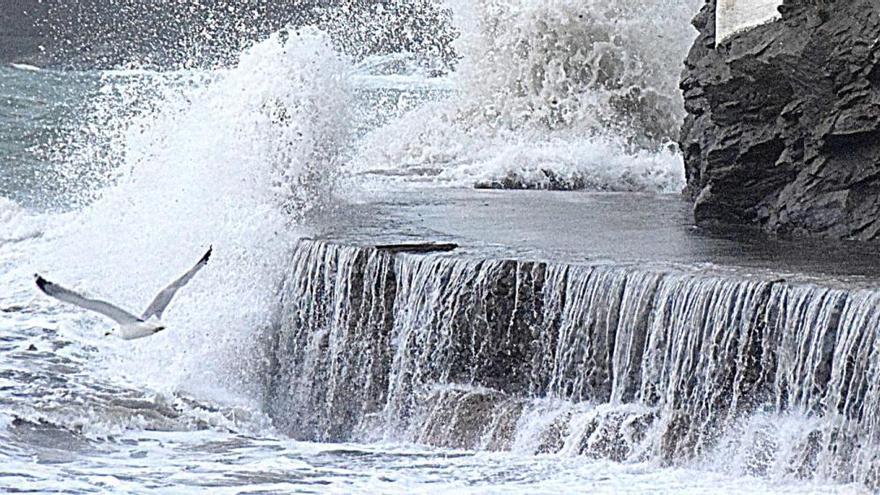 Impacte del temporal a Cadaqués.