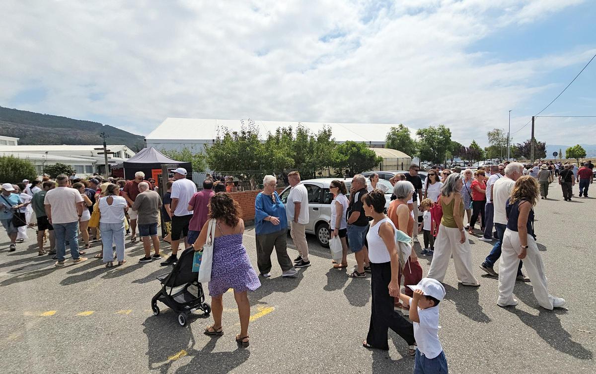 Moaña exalta su mejillón en una fiesta que vende cinco toneladas de producto en menos de tres horas