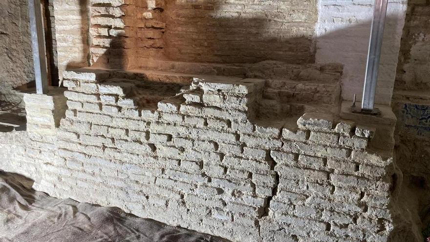 Descubierto muro de la antigua sinagoga en Santa María la Blanca