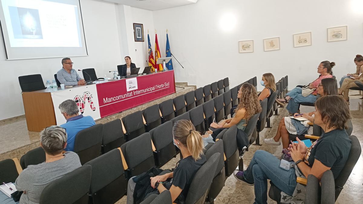 Jornada de formación para mujeres en la sede de la Mancomunitat.