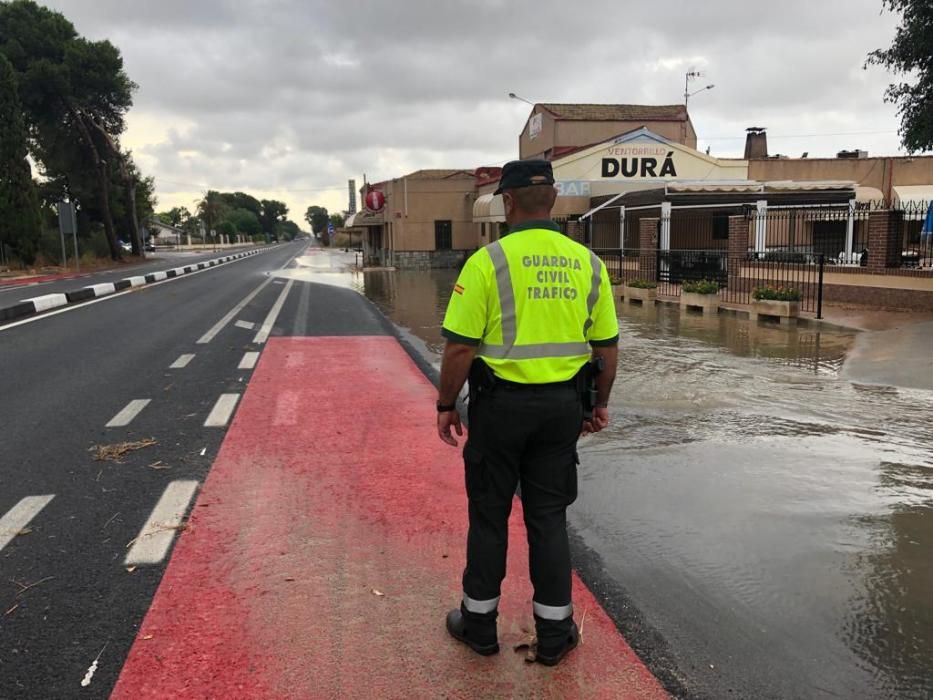 Los efectos de la lluvia en Elche y Santa Pola