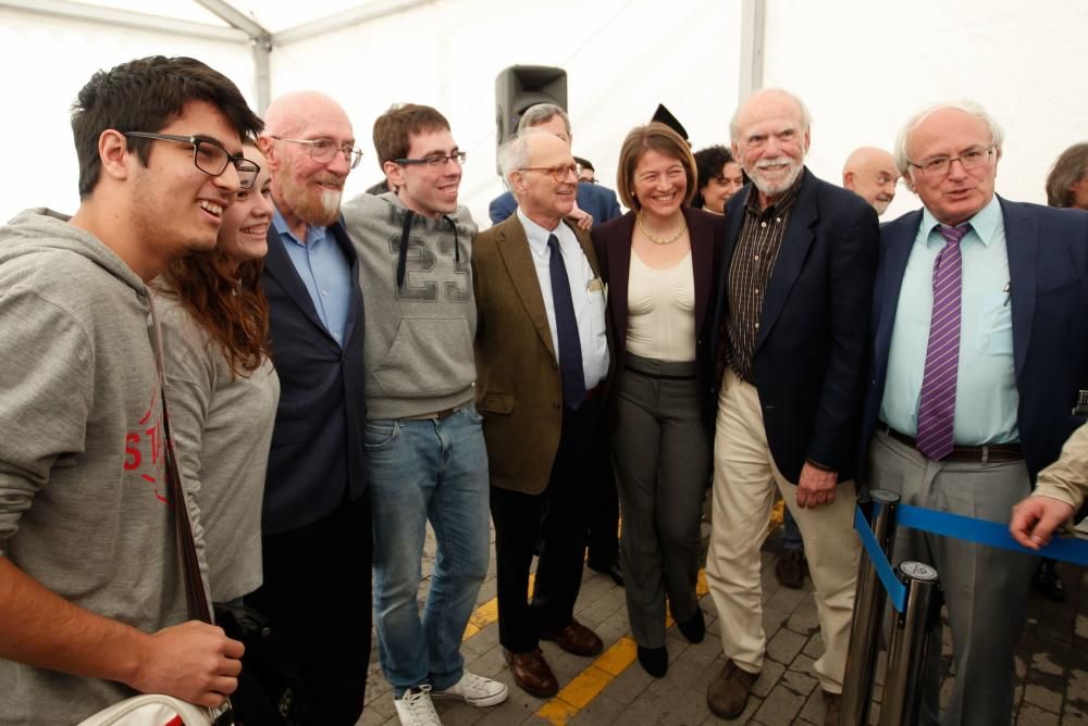 Mesa redonda y encuentro con estudiantes de Rainer Weiss, Kip Thorne y Barry Barish, premios "Princesa de Asturias" de Investigación Científica y Técnica