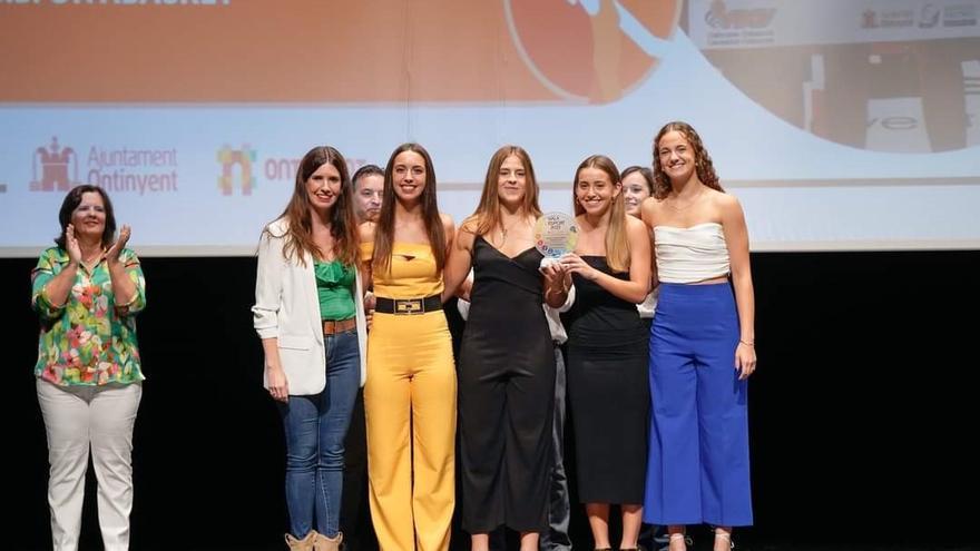 Cuatro jugadoras del Ontibasket premiadas en la Gala de l’Esport
