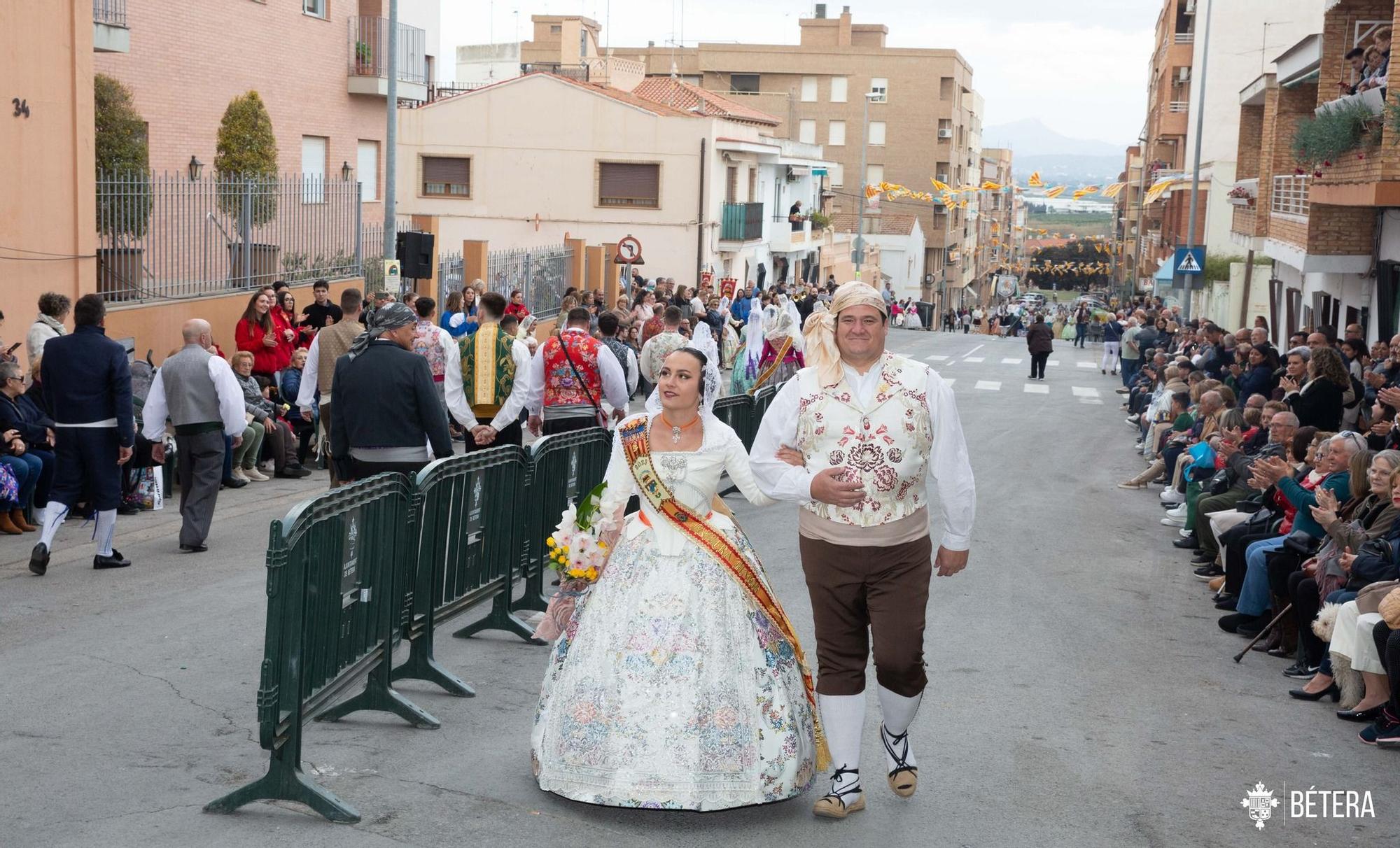 Bétera celebra la Ofrenda a la Mare de Déu de las Fallas de 2023