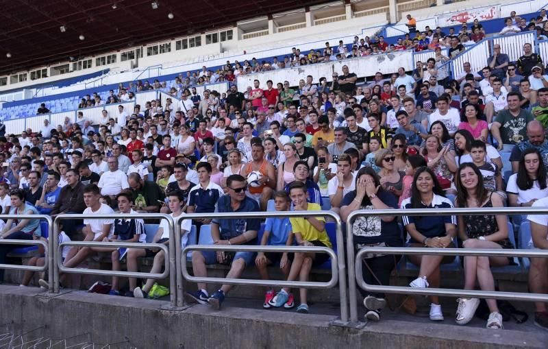 Presentación de la nueva equipación del Real Zaragoza para esta temporada