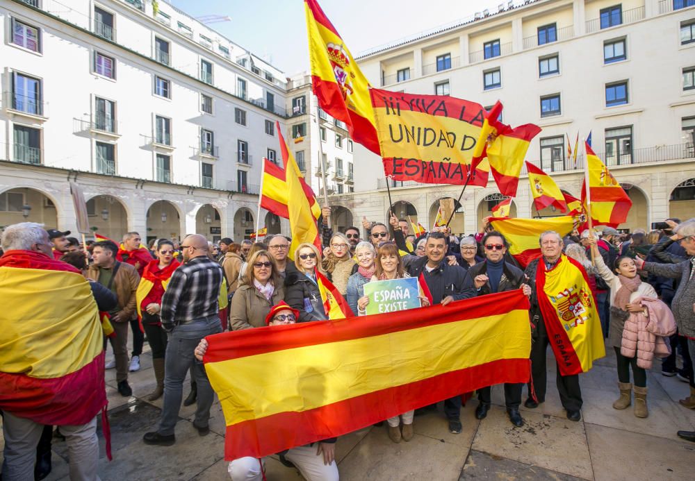 Manifestación en Alicante contra el gobierno de Pedro Sánchez