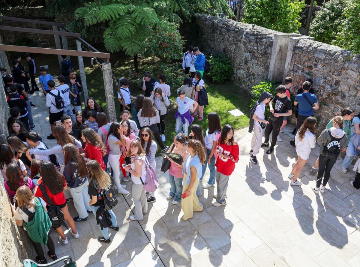 Visita de escolares
a O Cuadrante.
| Iñaki Abella