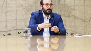 El alcalde de Mataró, David Bote, durante una entrevista