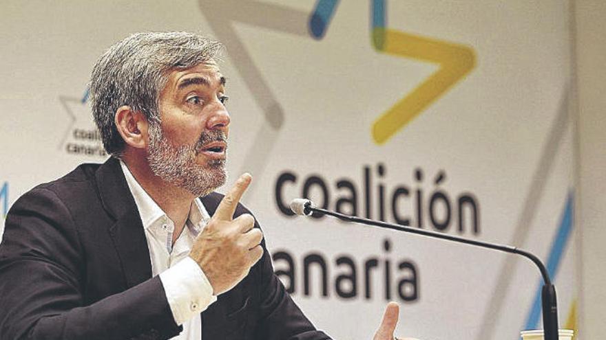 Fernando Clavijo, durante la rueda de prensa.