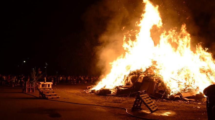 La noche de San Xoán en Meira (Moaña)