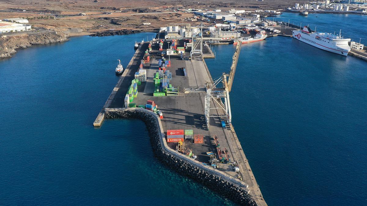 El Puerto de Arrecife, en Lanzarote, ha completado dos obras con fondo Feder.