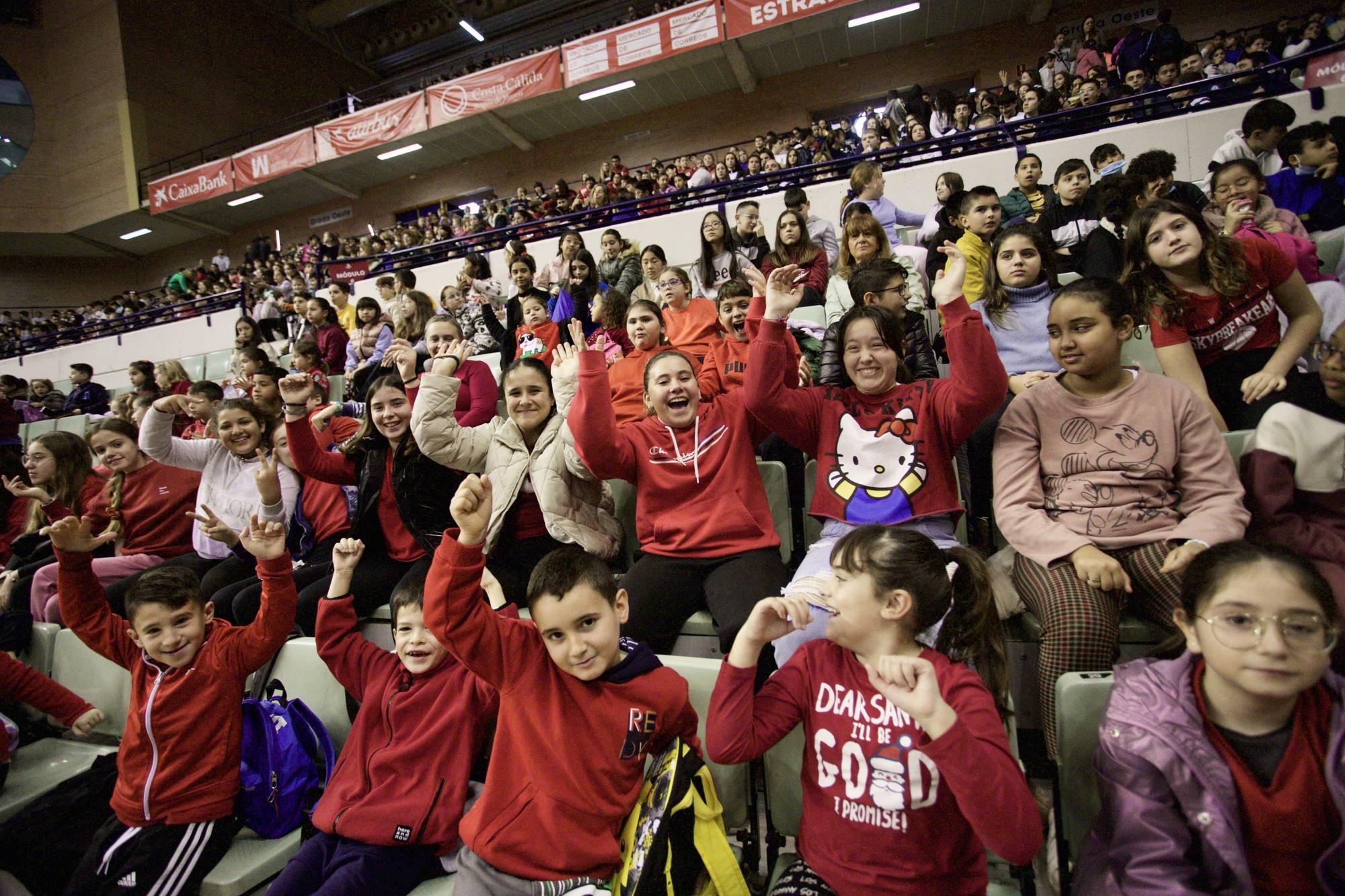 Partido del recreo en el UCAM Murcia con miles de escolares