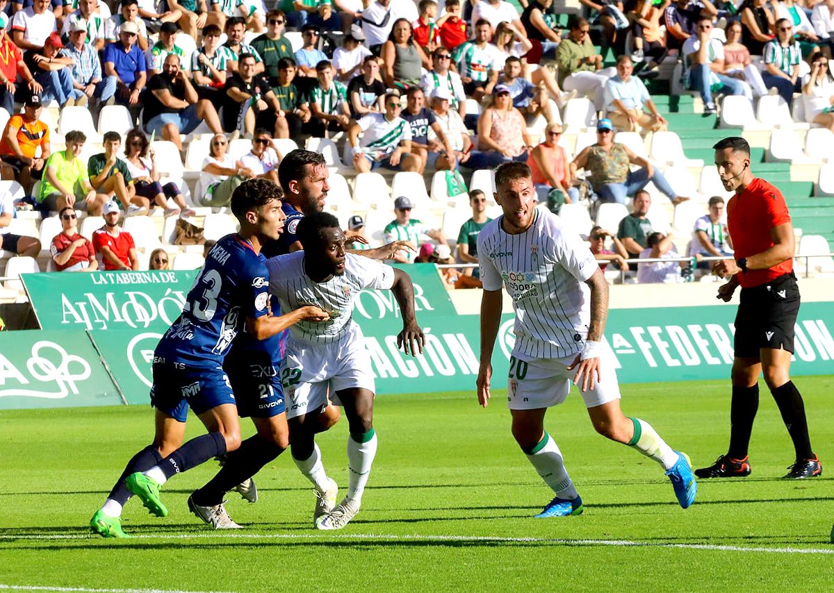 Las imágenes del Córdoba CF - Algeciras