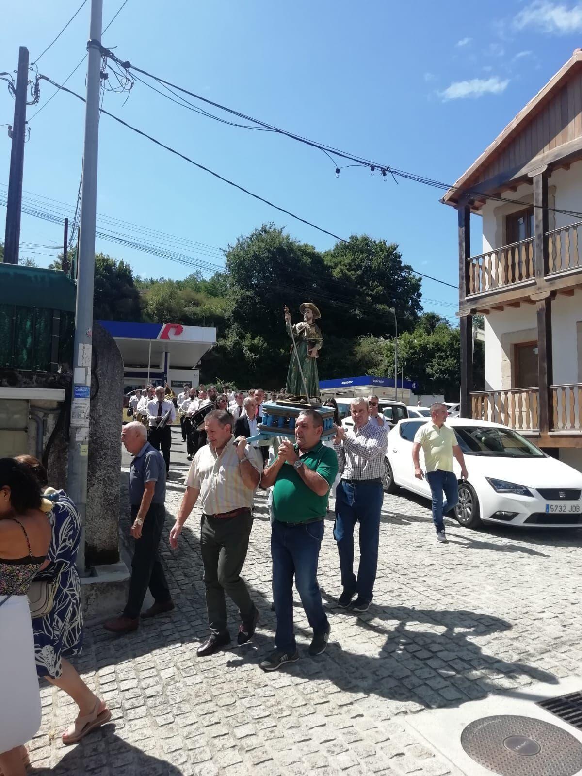 Procesión en Gres en 2024.