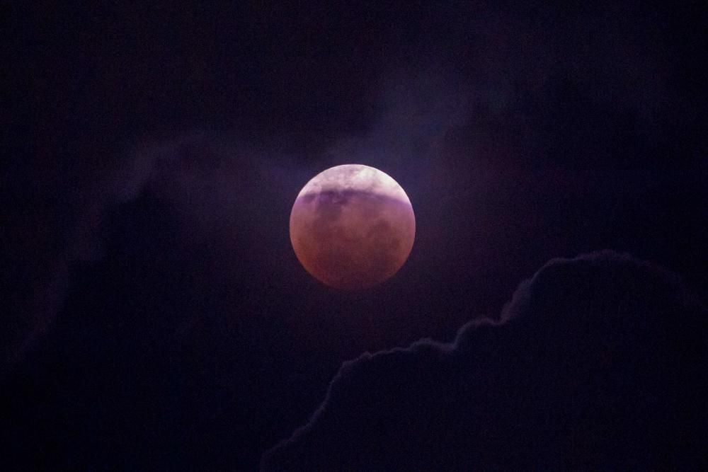 Las mejores imágenes del eclipse de la superluna