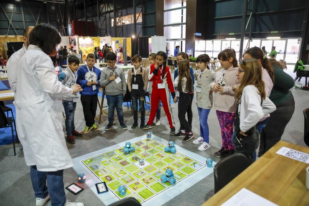 El consejero Genero Alonso participa en la II Feria de la Innovación Educativa