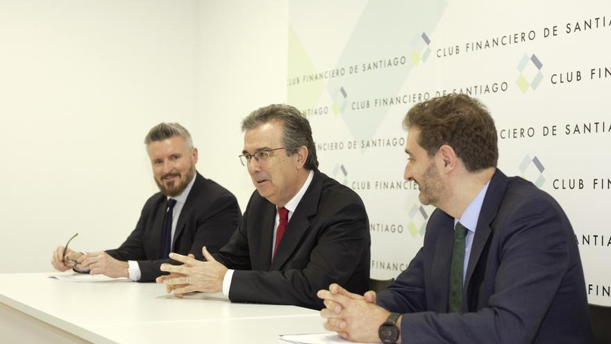 José Arnau deja la vicepresidencia de Inditex y le releva Roberto Cibeira