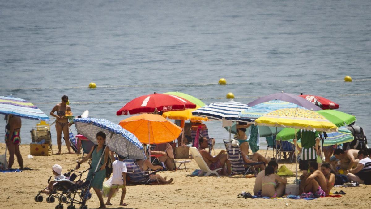 Imagen de archivo de la Playa de Mazagón, en Huelva.
