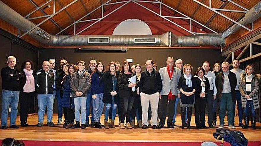 Asamblea de Alternativa en la que se acordó contratar la encuesta.