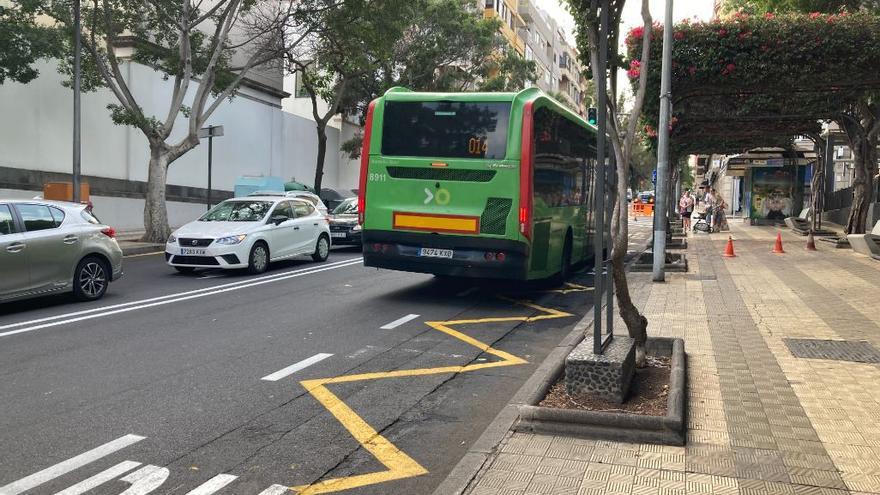 &quot;Han convertido la calle Ramón y Cajal en una autopista sin arcén&quot;