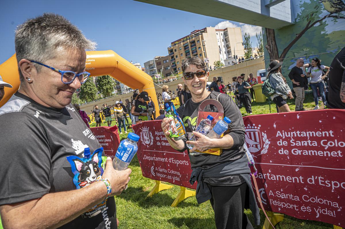 CAN WE RUN BARCELONA. La carrera organizada por Prensa Ibérica y El Periódico de Catalunya con la colaboración de Sport ,  donde las personas y sus mascotas perrunas corren en familia