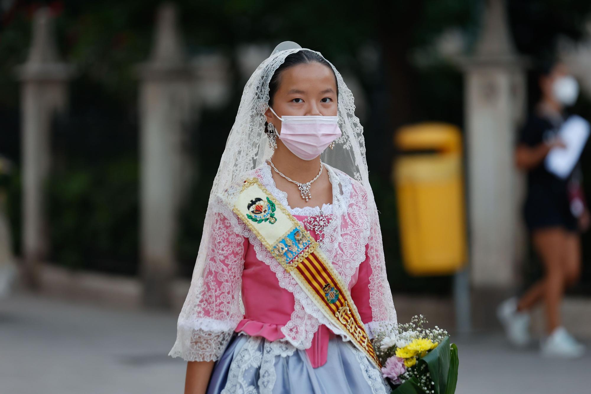 Búscate en el segundo día de Ofrenda por la calle de Caballeros (entre las 20.00 y las 21.00 horas)