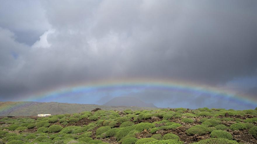 La AEMET actualiza avisos y alertas por la borrasca Francis en Canarias