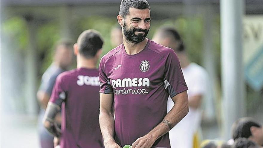 Albiol: «Llego al Villarreal con muchas ganas de ganar»