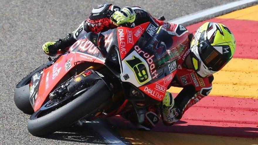 Otra caída en Misano le complica el título de SBK a Bautista