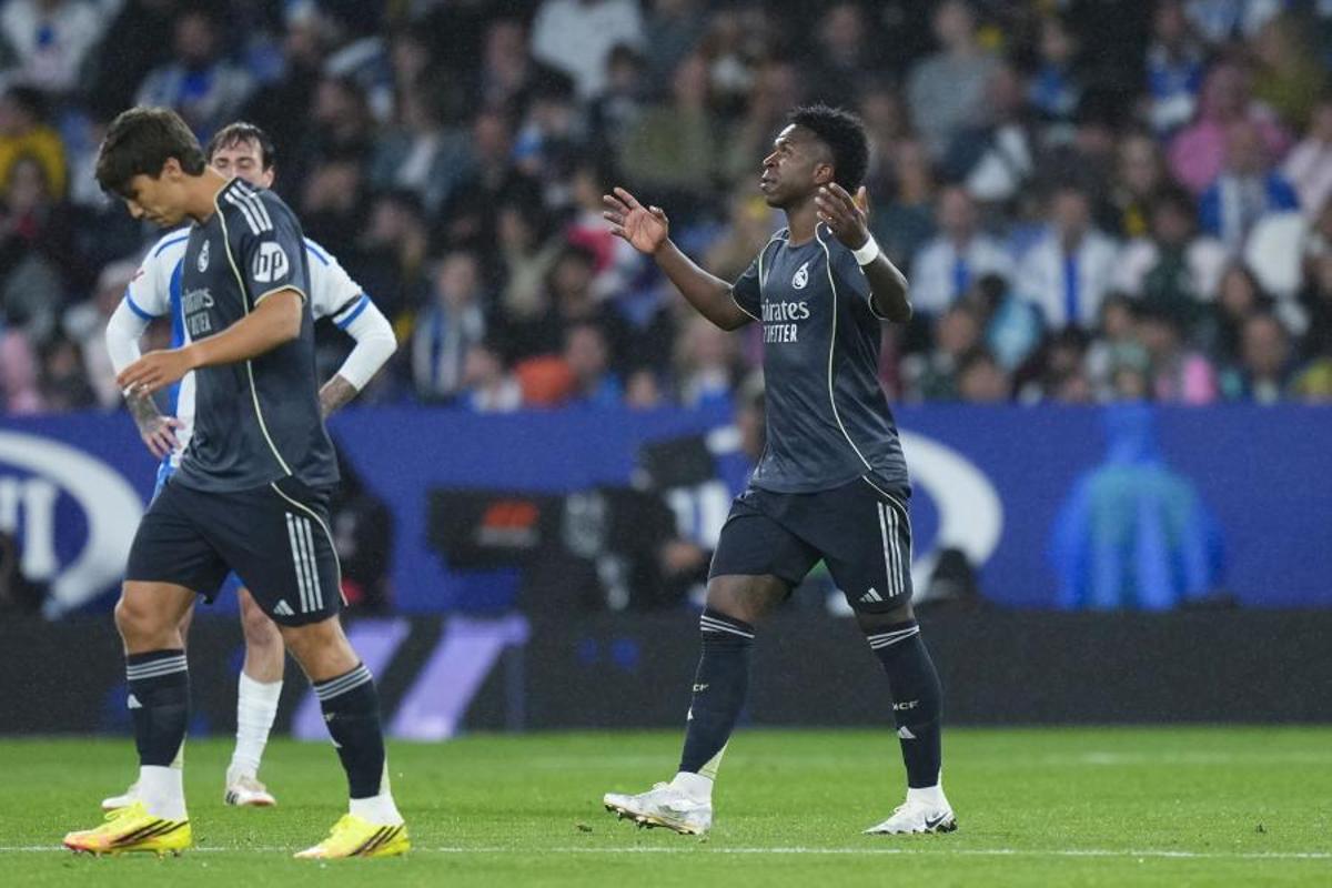 Vinícius celebra su segundo gol al Espanyol