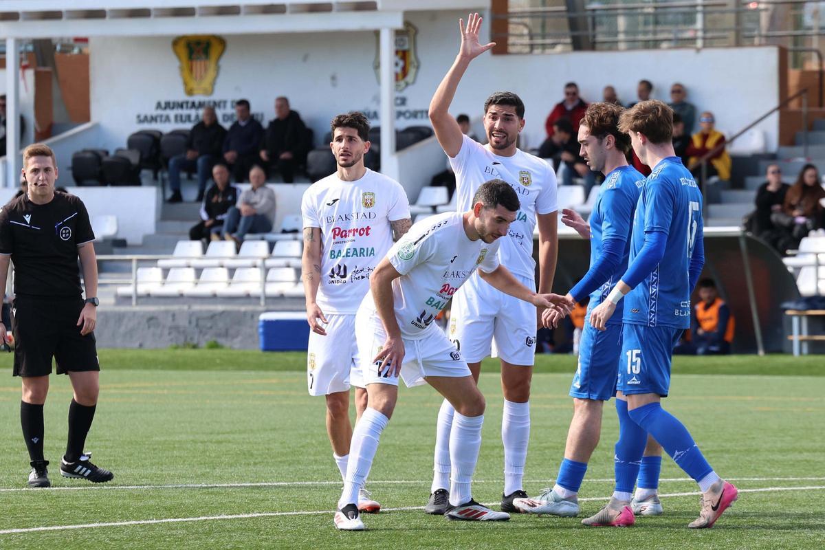 La Peña Deportiva empata y se queda en tierra de nadie La Peña Deportiva empata y se queda en tierra de nadie