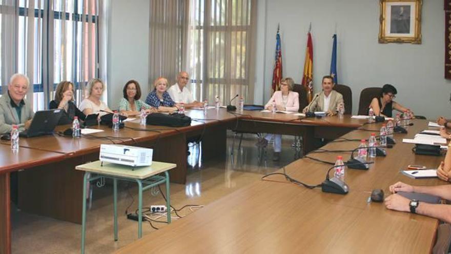 Xirivella acoge el Consejo de Salud del Hospital General