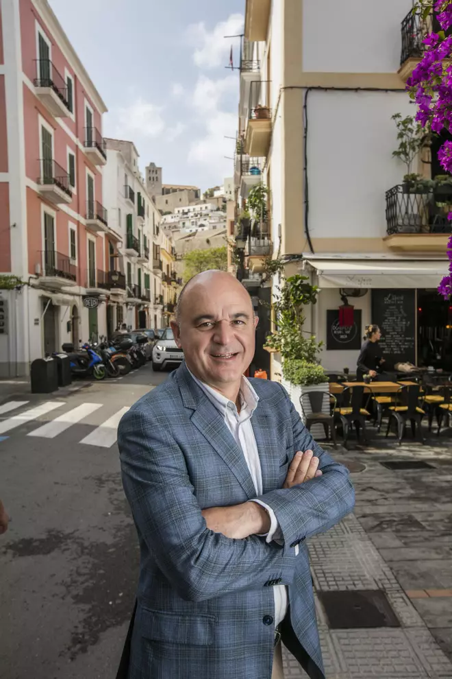 Vicent Marí Torres, candidato del PP al Consell de Ibiza: «No me veo con Vox, no tengo ningún problema en gobernar en minoría»