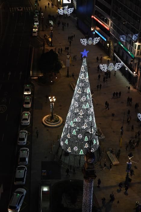 A Coruña enciende su alumbrado navideño
