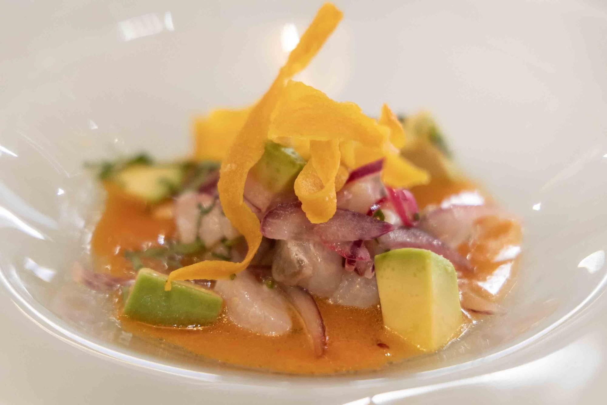 Cariño y sabor a Villena en Donde Diego, en el segundo día de "Menjars de la Terra" con la uva de mesa como protagonista