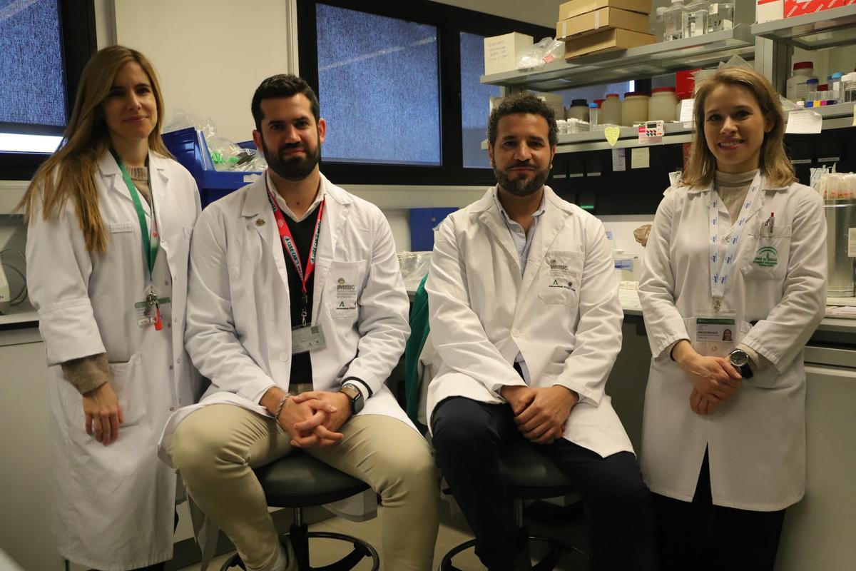 Antonio, Clementina, Beatriz y Hatim. Investigadores del IMIBIC
