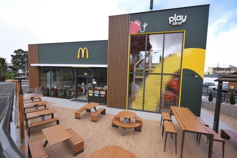 Inauguración del nuevo McDonald's de Tacoronte