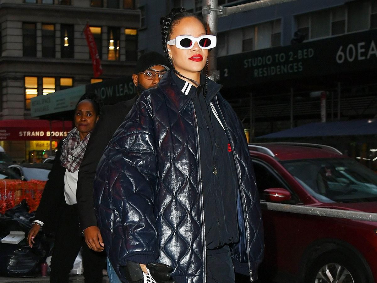 Rihanna lanza su primer perfume.