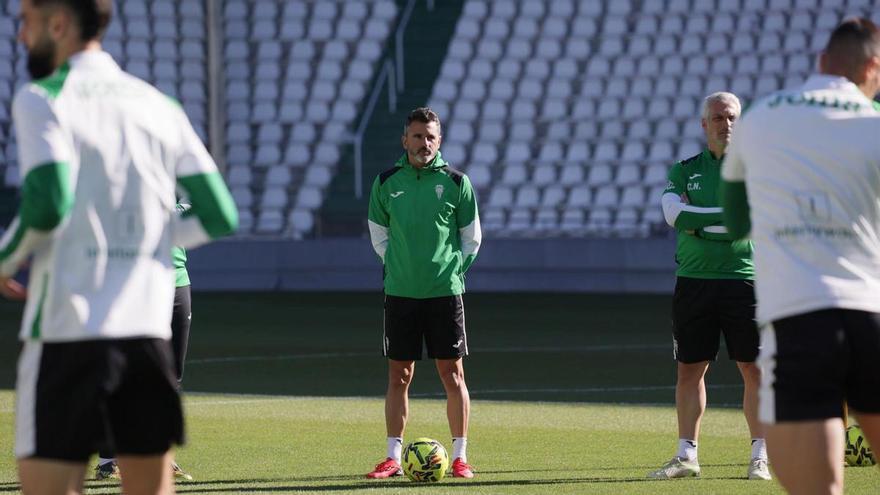 Iván Ania, técnico del Córdoba CF, ante el duelo en Cádiz: “Es un partido importantísimo que puede marcar el futuro”