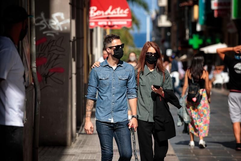 Primer día sin mascarilla en exteriores en Tenerife