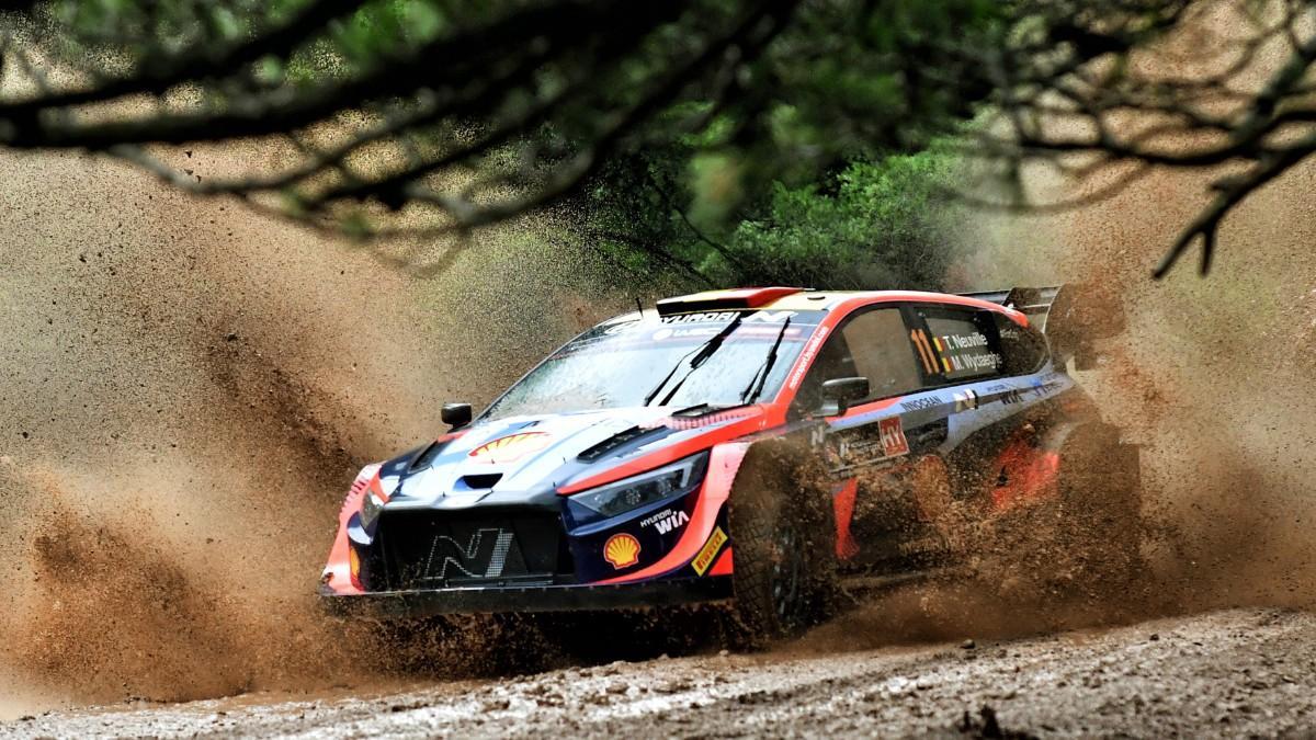 Neuville, en el Rally Acrópolis