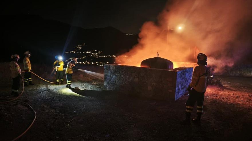 Conato de incendio en una zona de contenedores en Tejeda