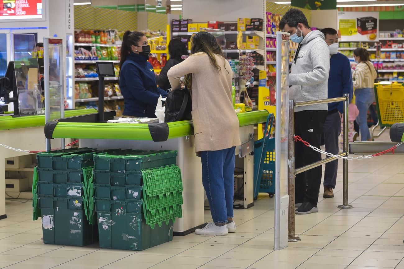 Gente de compras