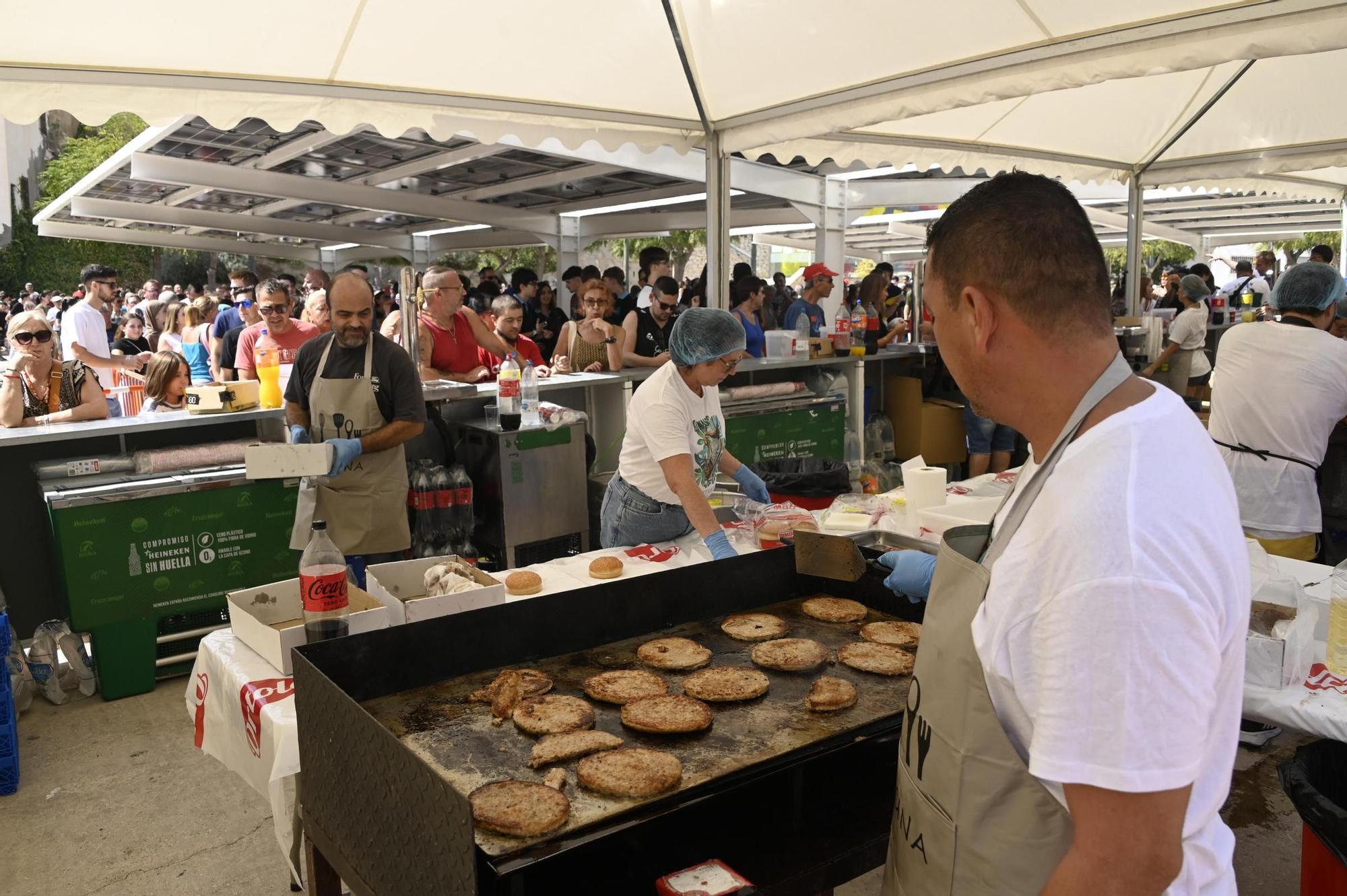 Así ha sido la fiesta de la hamburguesa en Crevillent