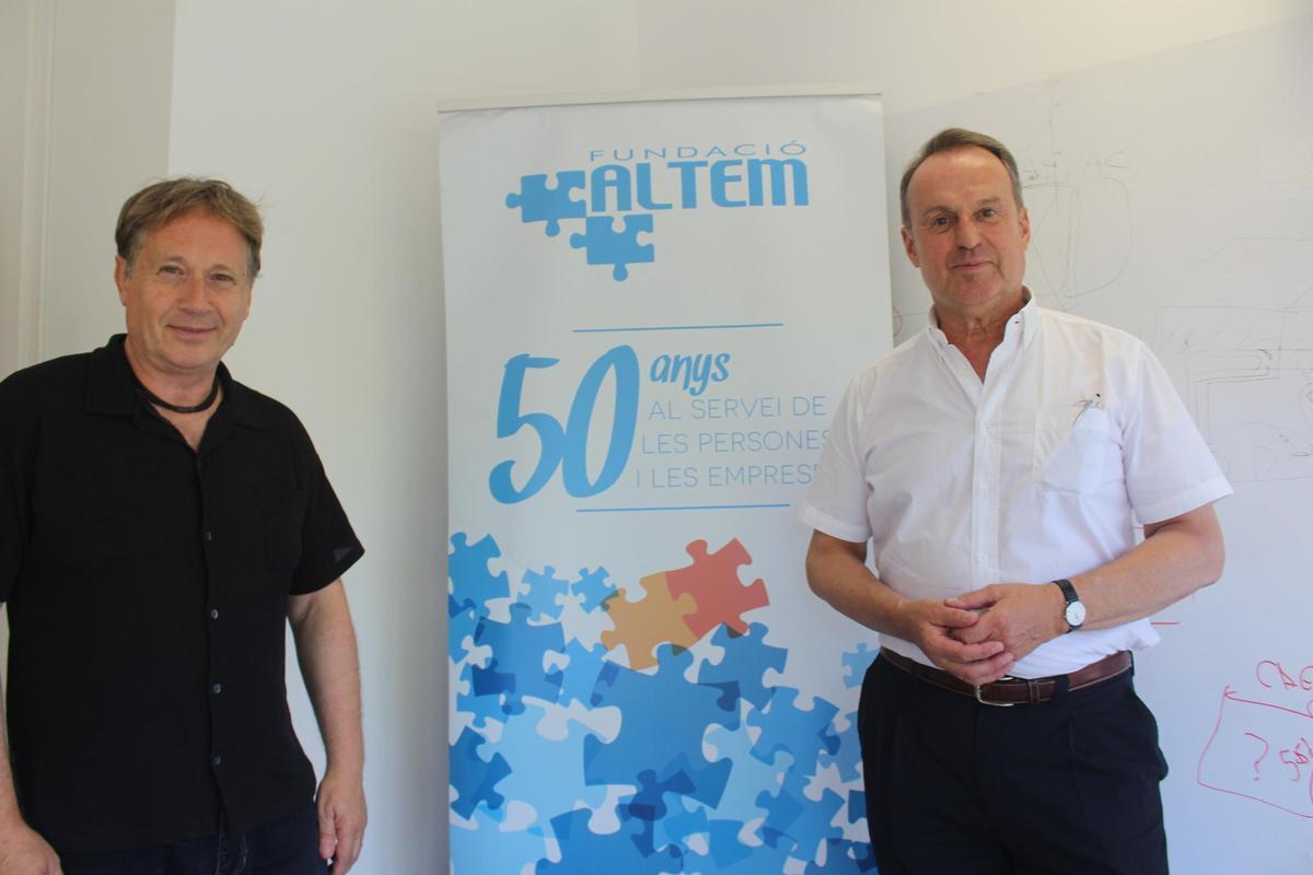 Albert Rosa i Manuel Toro a la seu de l'Altem de Figueres