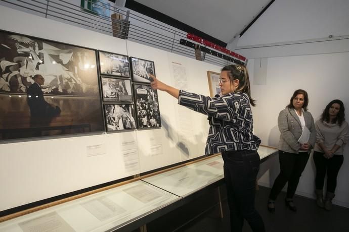 07.02.19. Las Palmas de Gran Canaria.nauguración de la exposición "Picasso. El viaje del Guernica". Fundación La Caixa. Parque de San Telmo. Foto Quique Curbelo