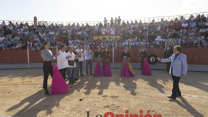 Festival mixto en Torre Pacheco (Roberto Armendáriz, Rafaelillo, Antonio Puerta, Jesús Enrique Colombo, Víctor Acebo y Antonio Aparicio &#039;El Portu&#039;)