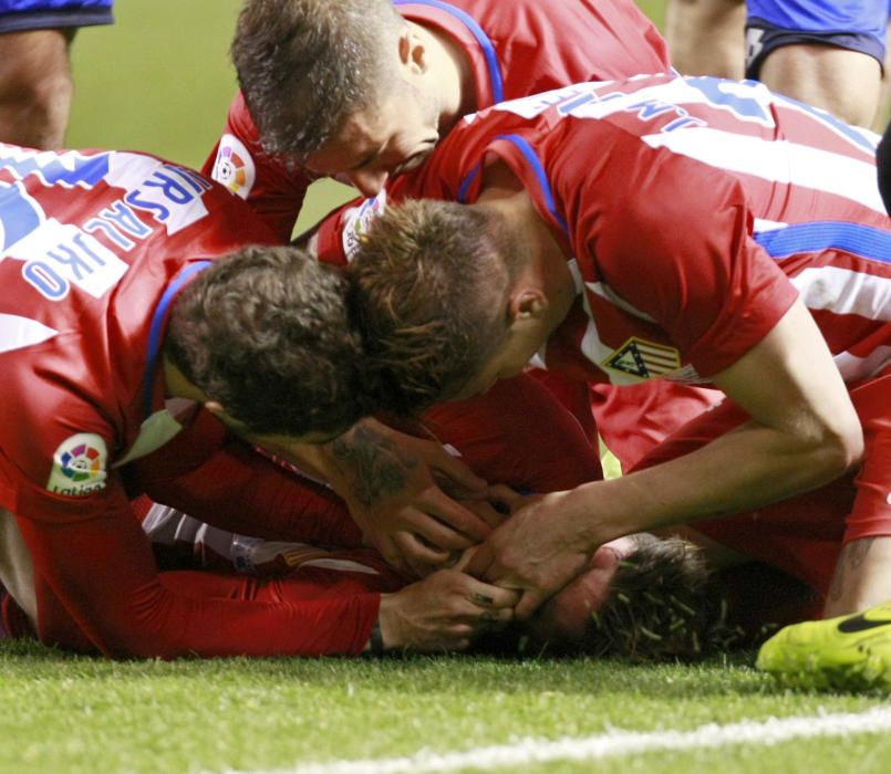 La secuencia del golpe de Fernando Torres en Riazor